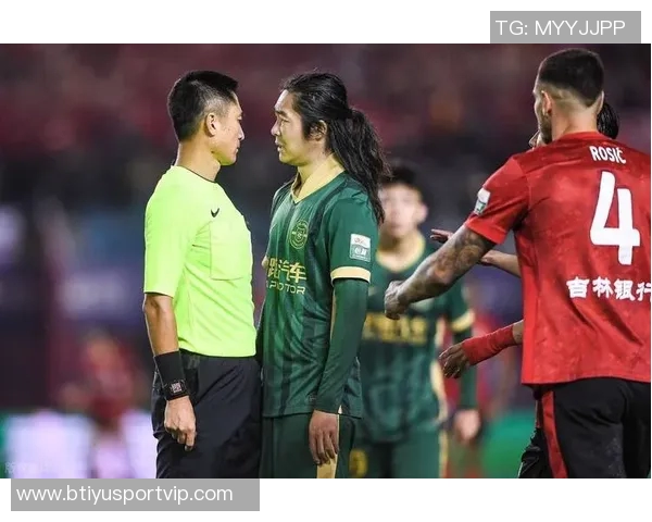 印尼媒体对马宁判罚提出质疑为何塔辛阻挡罗梅尼未被红牌处罚